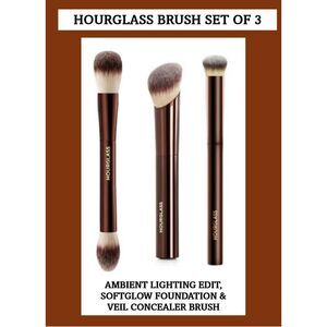 HOURGLASS BRUSH SET: AMBIENT LIGHTING, SOFT GLOW & VEIL CONCEALER BRUSH NIB $146